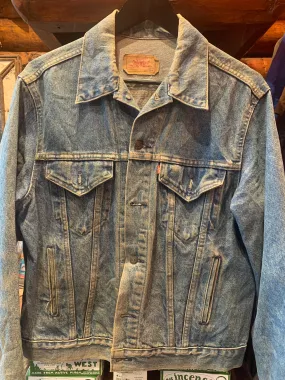 25. Vintage Levis Trucker 42 R, Medium