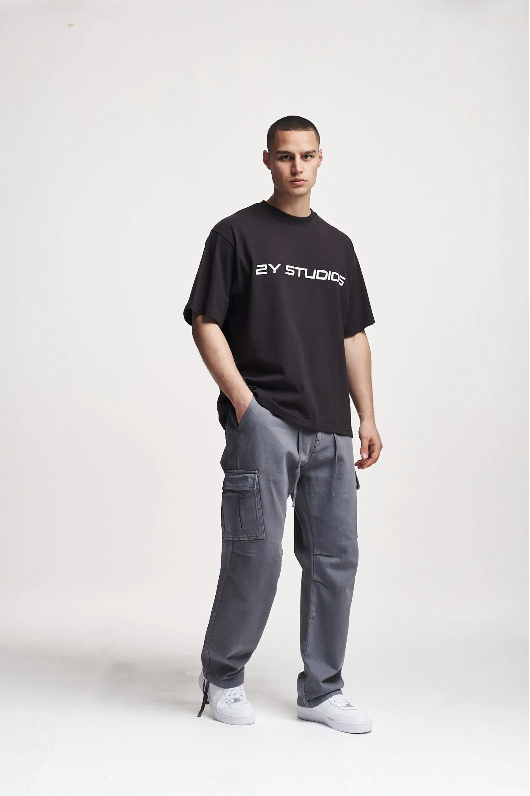 2Y Studios | LUNAS 2-POCKET CARGO PANTS | grey