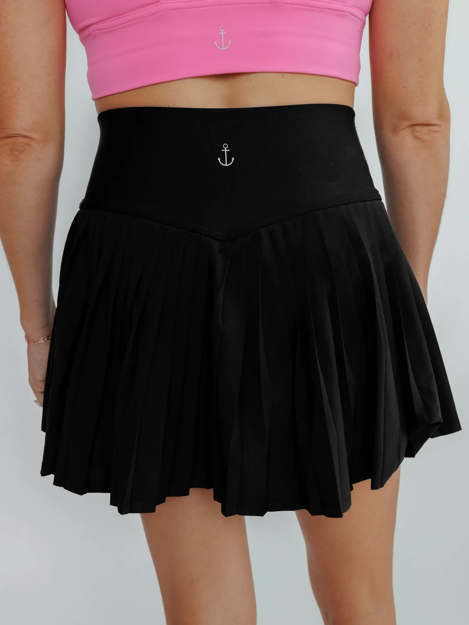 Black "Maddie" Full Pleat Active Skirt with Pockets in Shorts Liner