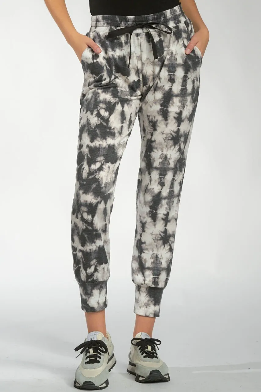 Elan Joggers with Tie