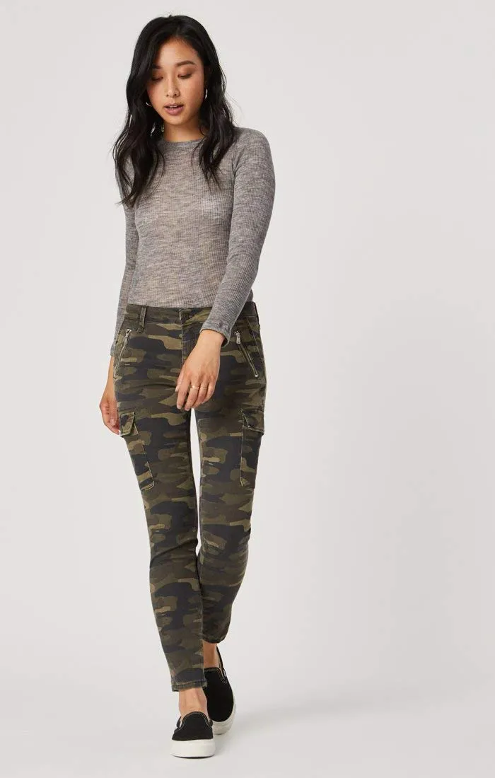 Mavi Women's Juliette Military Camouflage 27/27 Mid Rise Skinny Cargo Pants