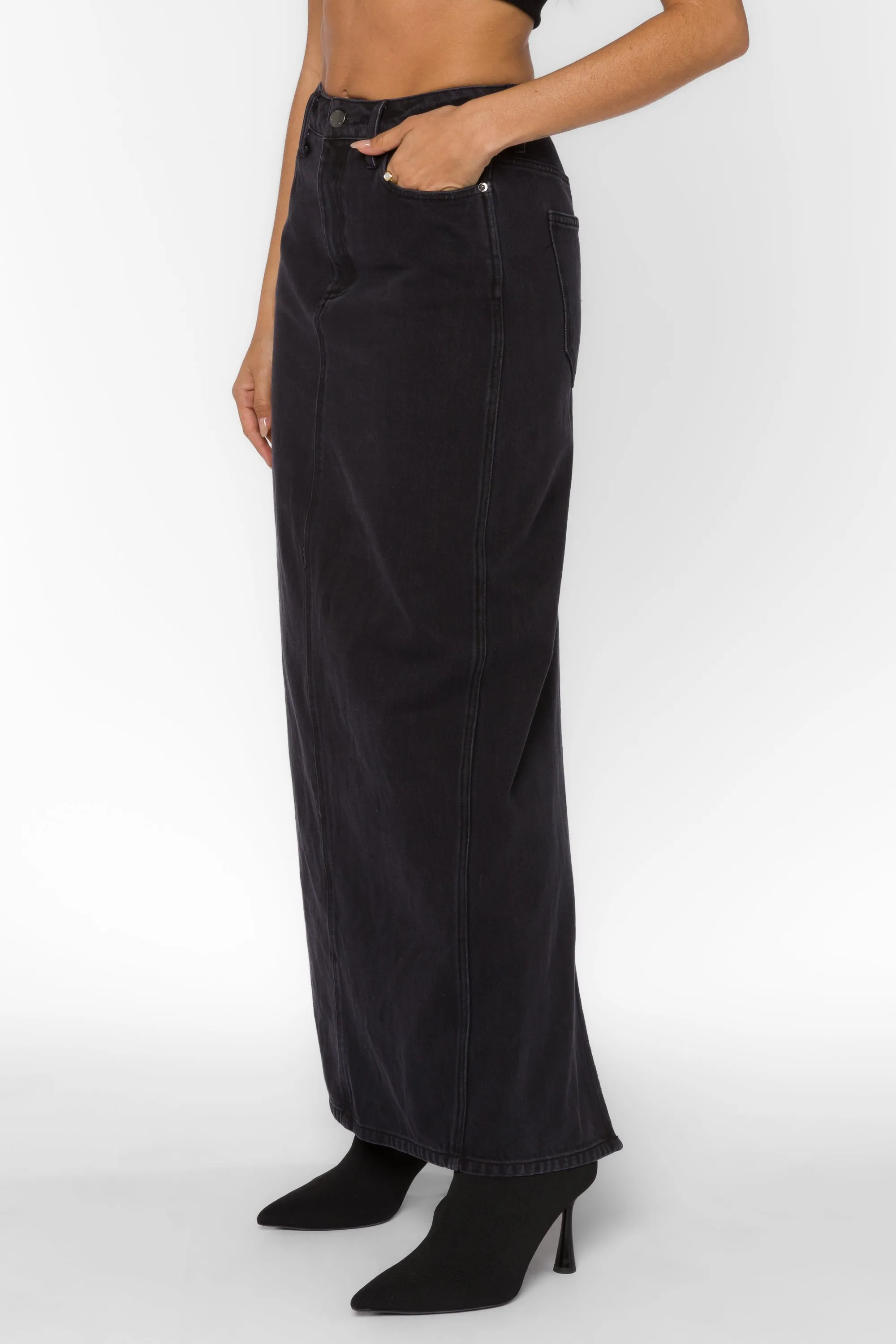 Quinta Faded Black Denim Skirt