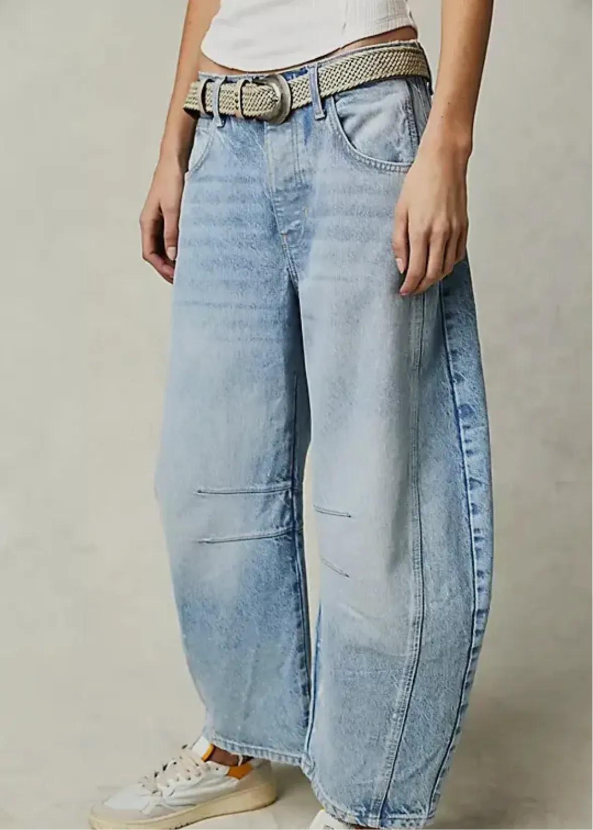 Rosa Clothing Slouchy Barrel Jeans