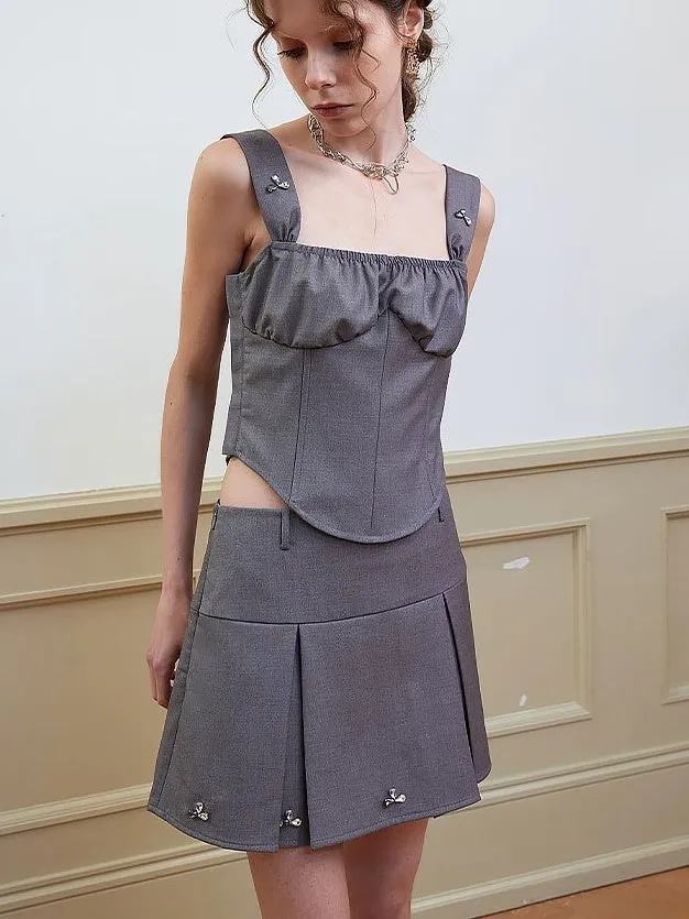 Short Wide Pleated Skirt