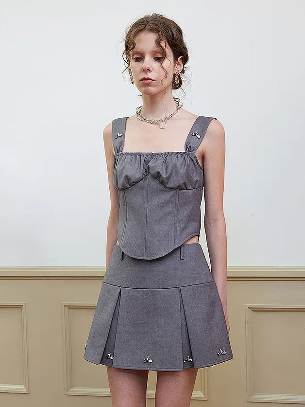 Short Wide Pleated Skirt